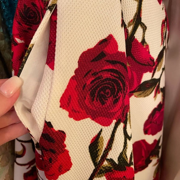 Rose Patterned IEENA for Macduggal Dress - Picture 5 of 7